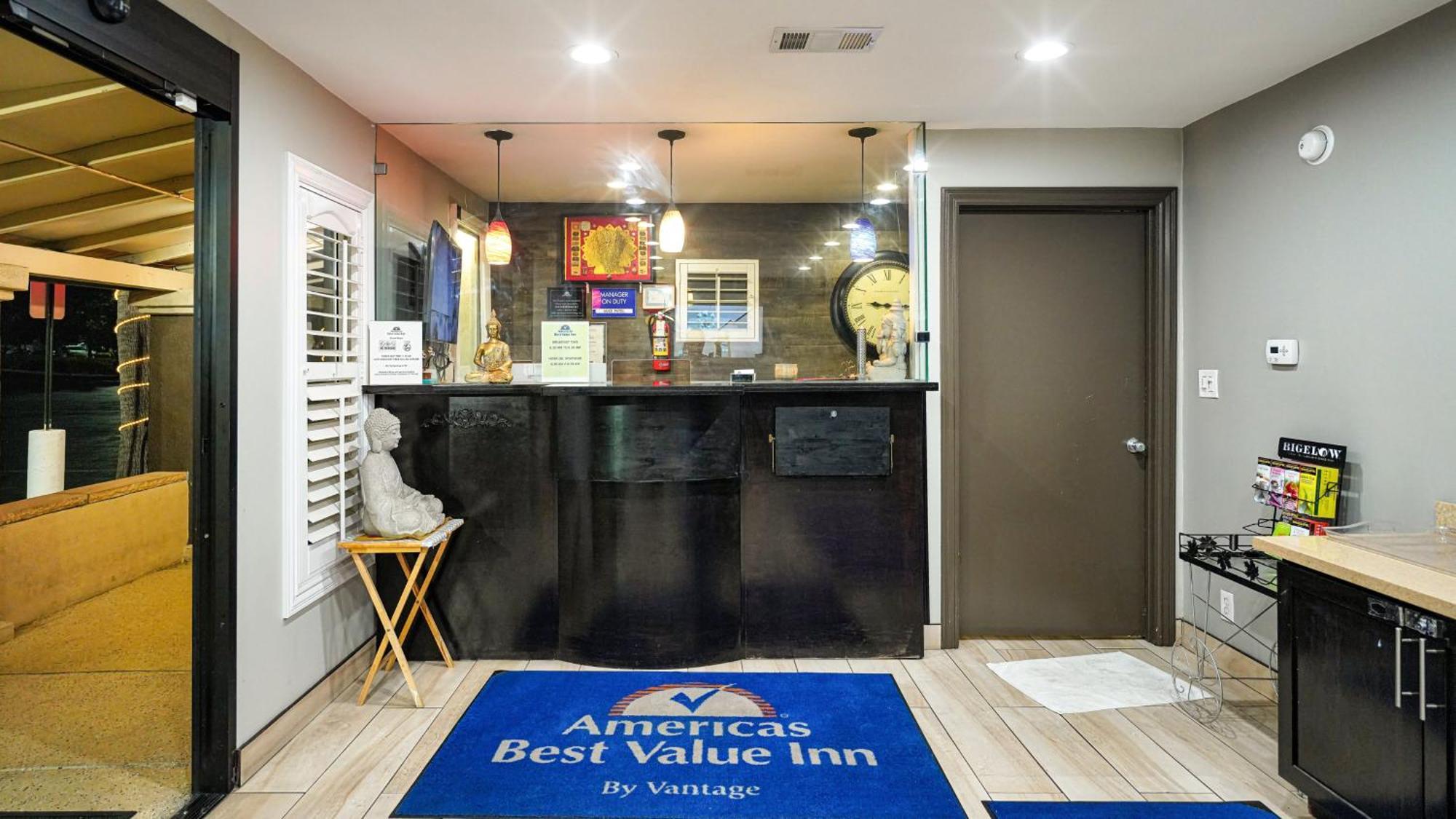 Americas Best Value Inn, Antioch Exteriör bild